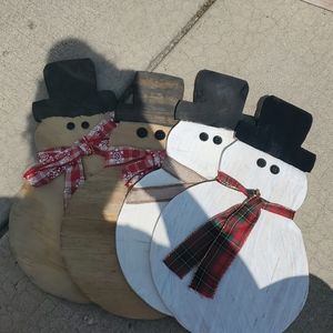 wooden snowmen